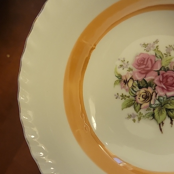 Vintage Westwood Bone China Elegant Lusterware Floral Gold Rim Serving Bowl - Picture 2 of 6
